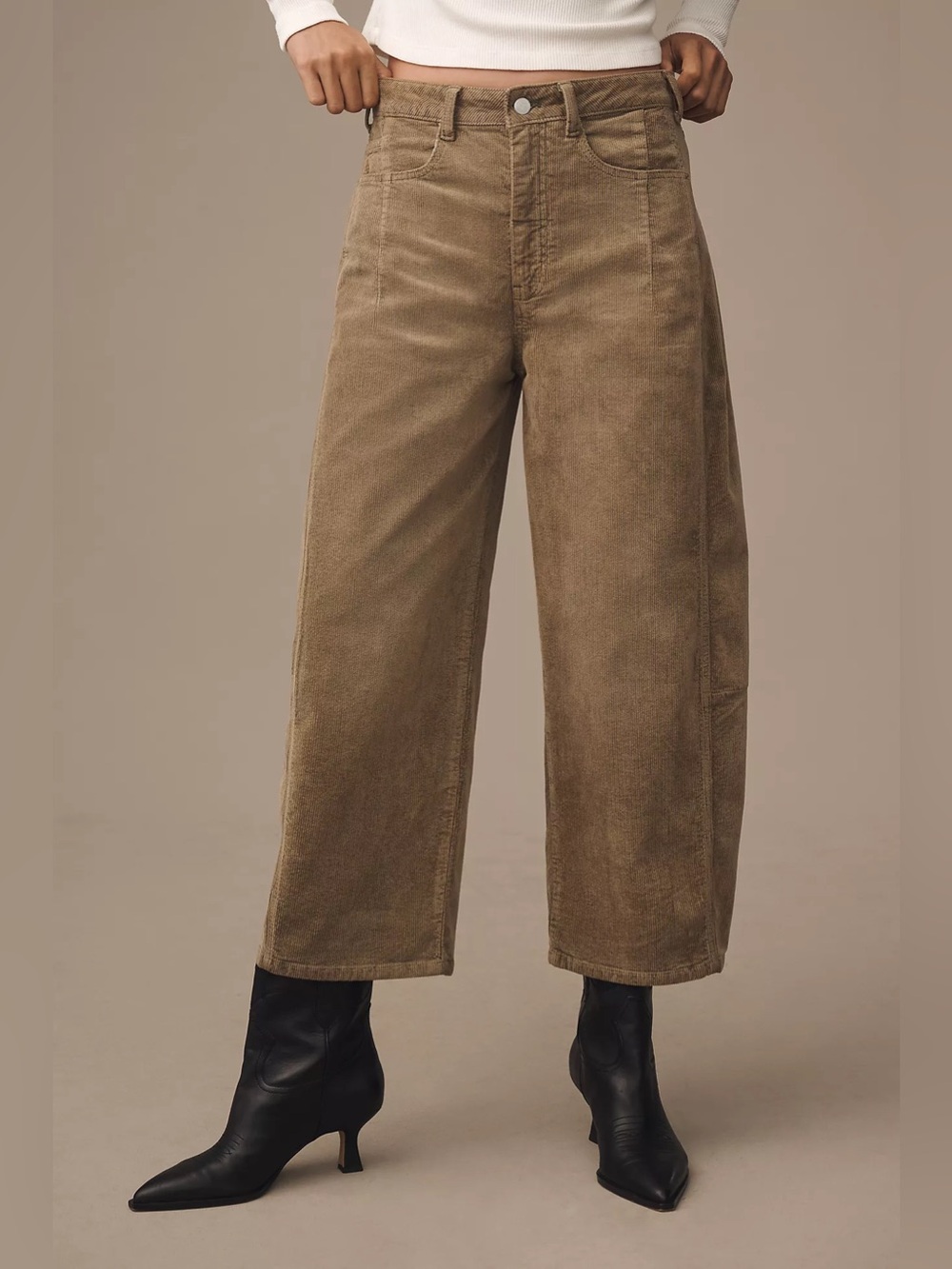 Anthropologie Pilcro Kenna mid rise corduroy barrel pants